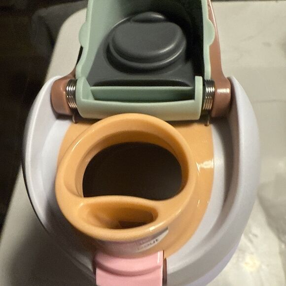 Owala 32 Oz FreeSip Stainless Steel Water Bottle - Periwinkle Twinkle - Picture 5 of 10